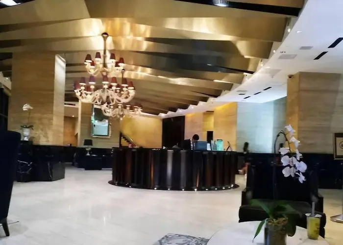 Apartment Flat In Gramercy Makati With Netflix